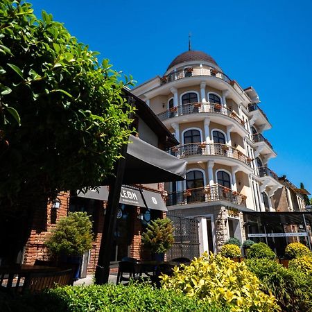 Leon Boutique Hotel Sohum Dış mekan fotoğraf