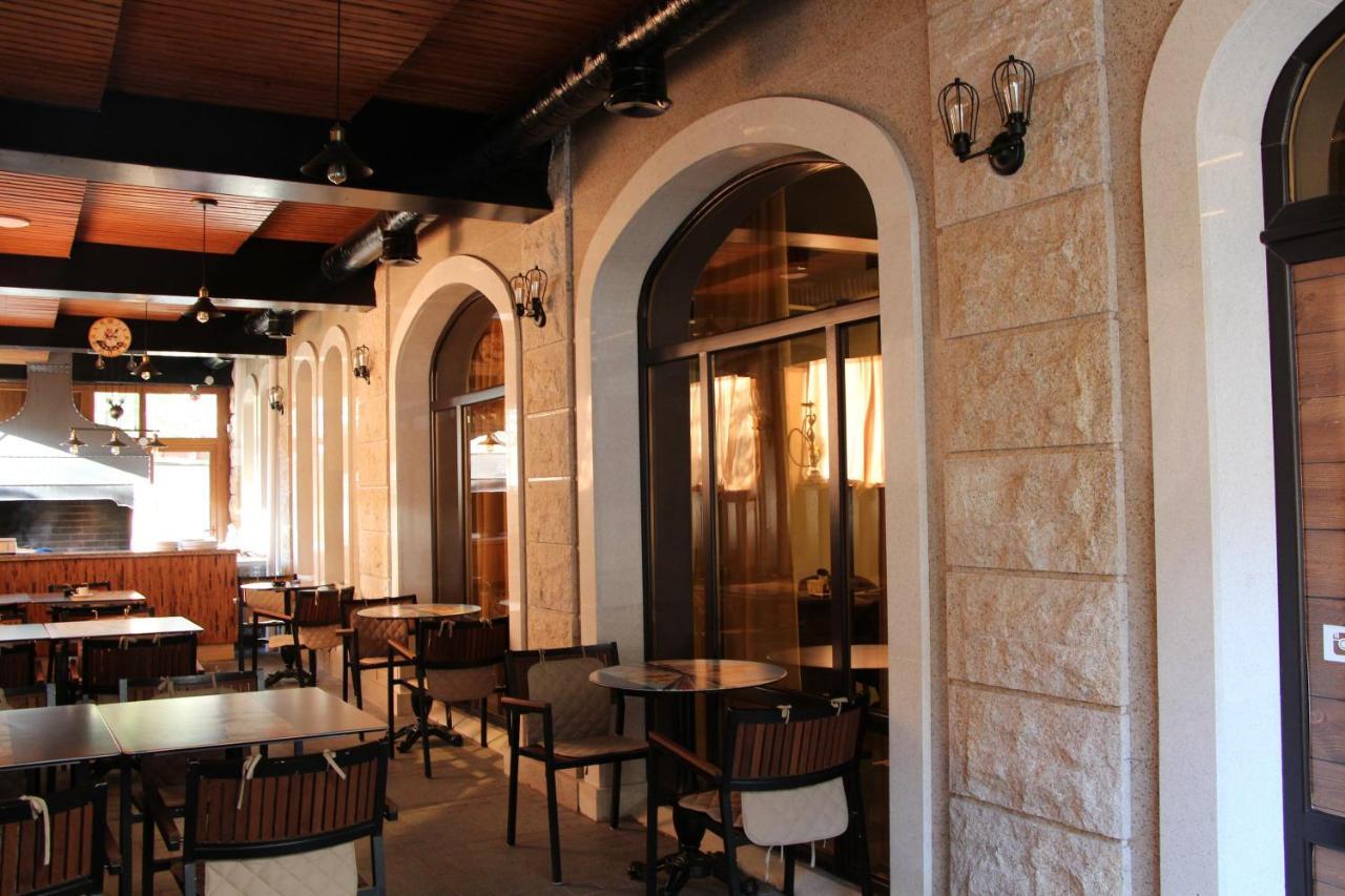Leon Boutique Hotel Sohum Dış mekan fotoğraf